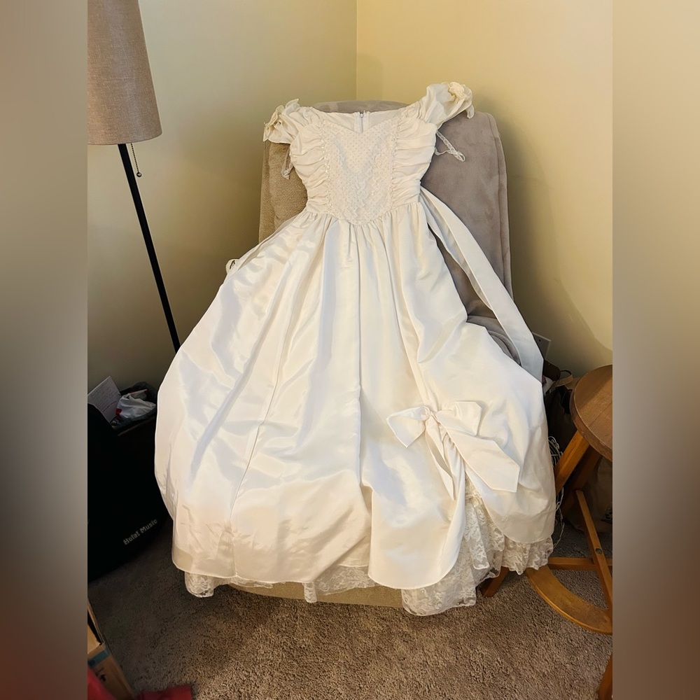 Precious Moments Vintage Dress